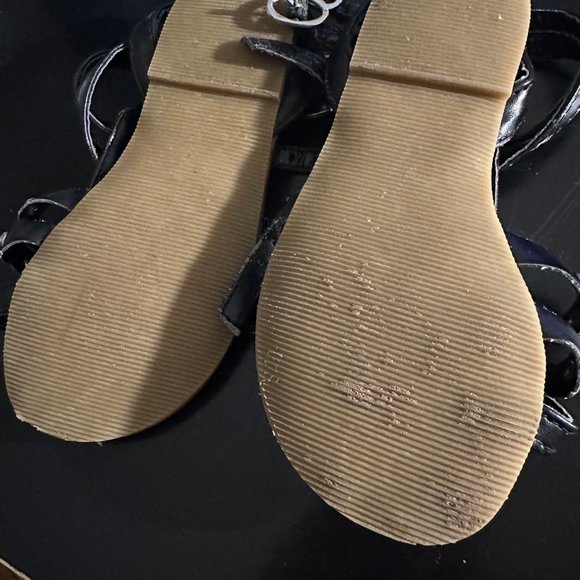 Jelly Beans Black Strappy Studded Sandals Sz 7 - Picture 3 of 5